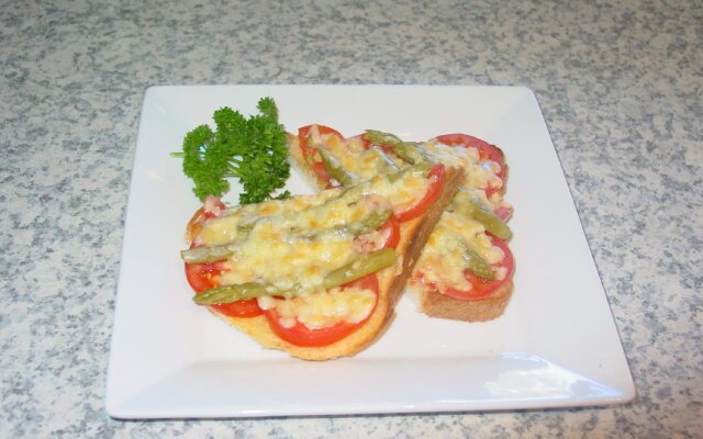 Anchors Aweigh Bed & Breakfast