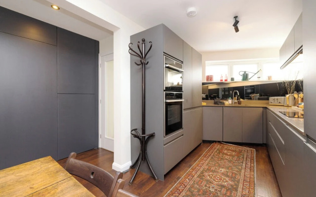 Cozy Maisonette near Edinburgh Castle