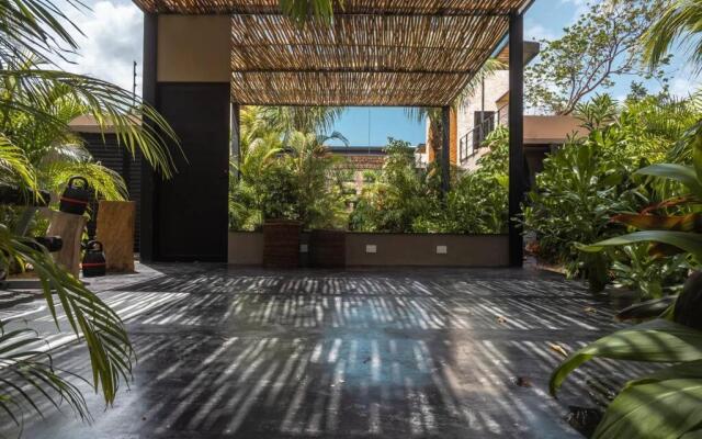 TOH luxury 2 Bedroom Minutes From Downtown