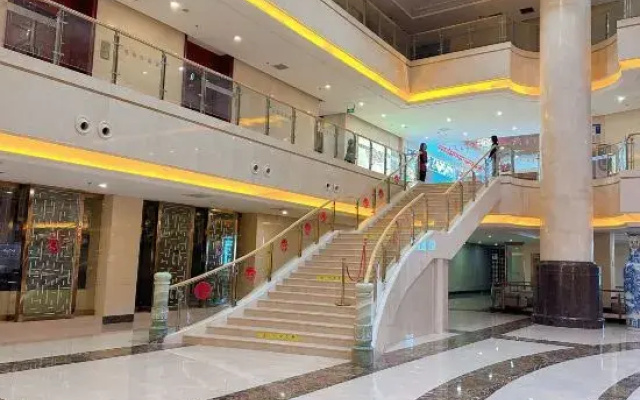 Yishui Longgang Hotel