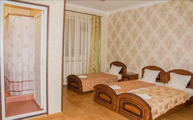 Guest House Lesya