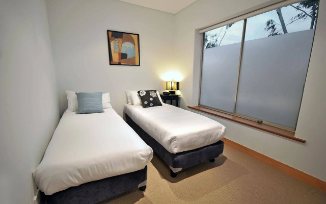 La Loft Apartments Parkside