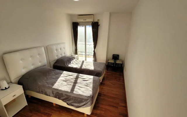 Centrico y muy Completo Departamento