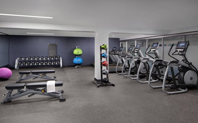 Delta Hotels by Marriott Thunder Bay