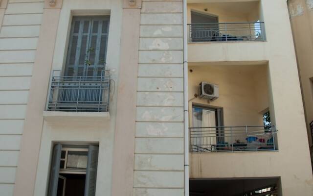 Cozy Flat near Athens City Center