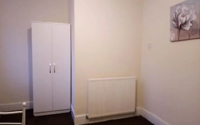 KCS Apartment - 3 Bedroom Flat Birmingham