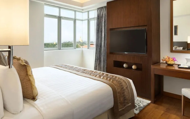 Shangri-La Serviced Apartments, Yangon