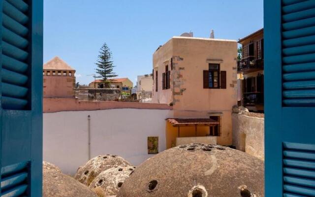 Lucia Hotel