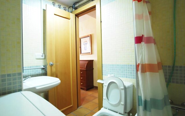 Edificio Zona Media Sierra Nevada