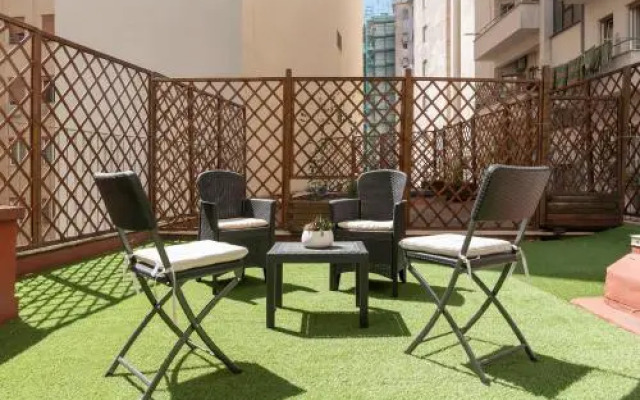 Tiburtina Terrace Apartment
