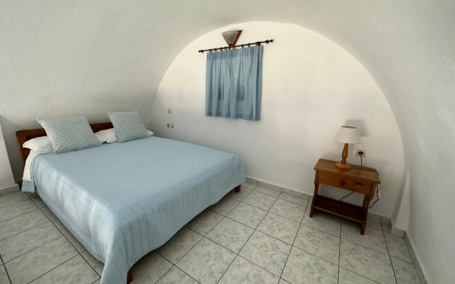 Paradisos Oia