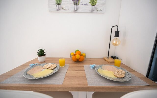 Modern Studio Apartment in the Old Town