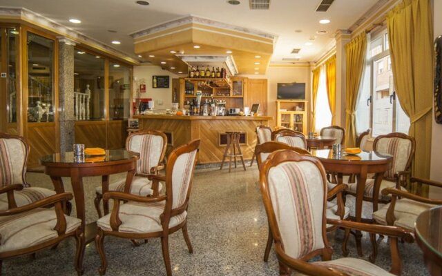 Complejo ATH Real de Castilla I-II