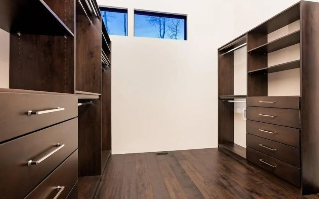 Snowmass_spring_ridge