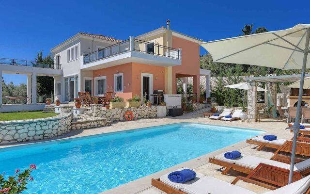 Villa Drepanou Bay