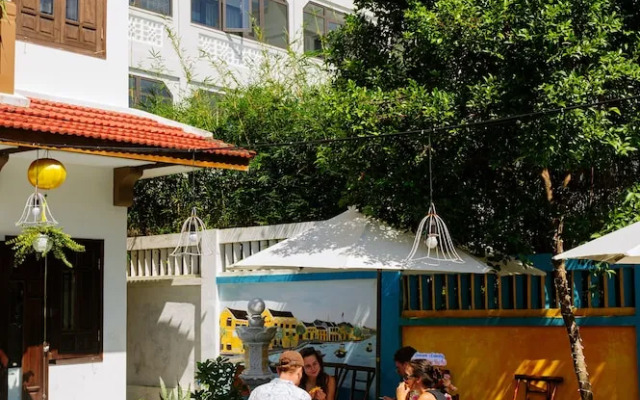 B'Lan Riverside Villa