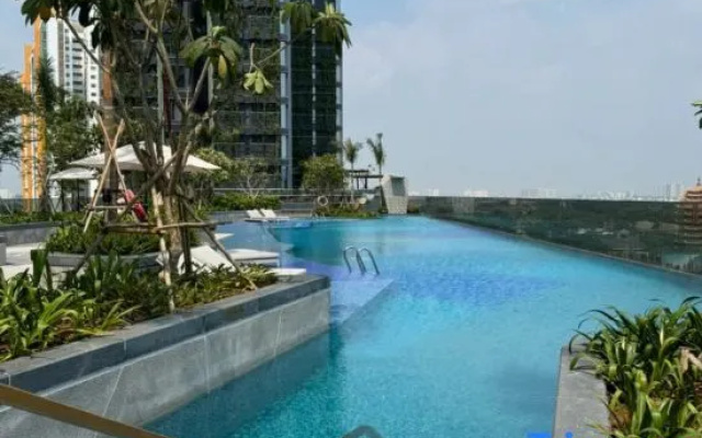 Lumiere Riverside Luxury Residence SaiGon – Pool – Ho Chi Minh City