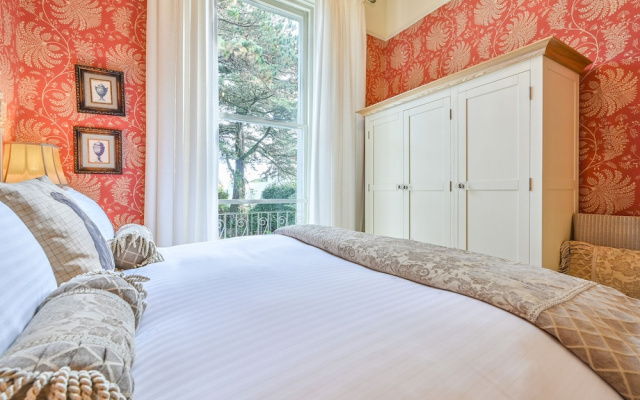Muntham Deluxe Apartment 3