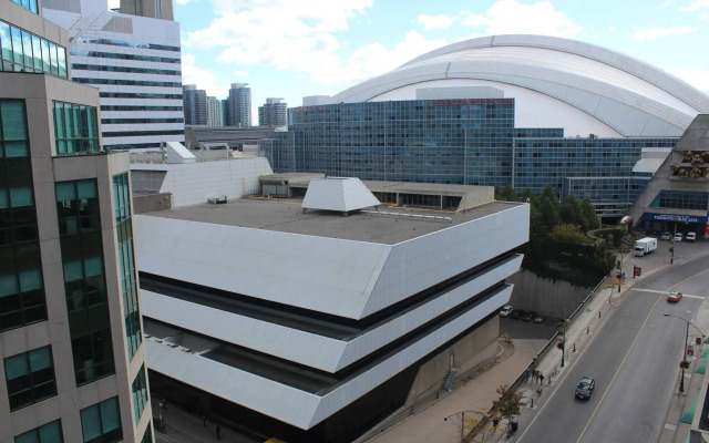Park Suites Toronto Blue Jay Way (Element)