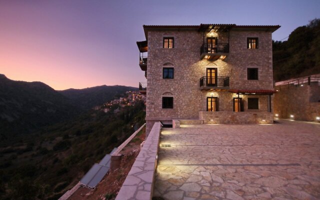 Baroutomilos Hotel