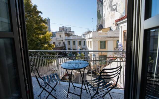 Ederlezi Zoubourlou Aparthotel
