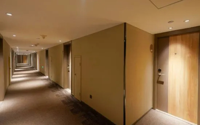 Home Inn·neo (Nanning Qingxiu Wanda Dongge Road Metro Station Branch)