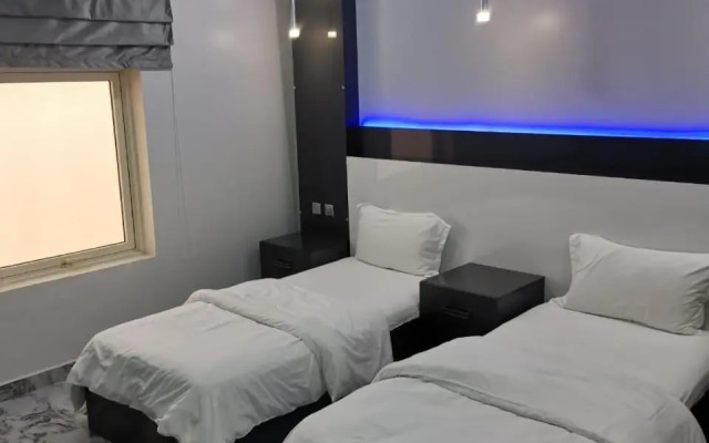 Marina Suhar Hotel