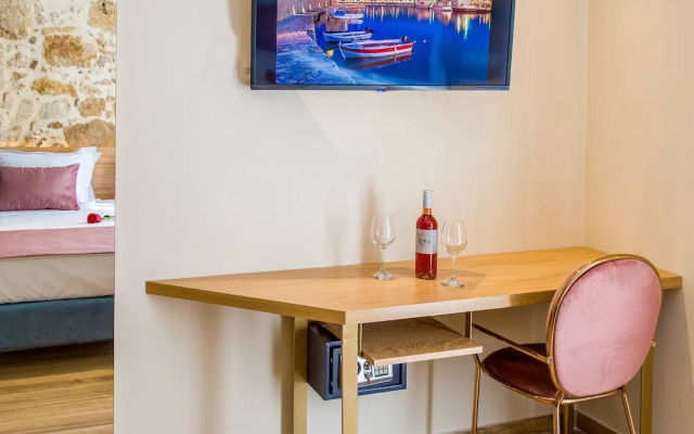 Elma Suites