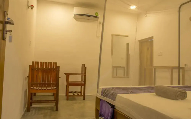 Eagle Resort Arugambay