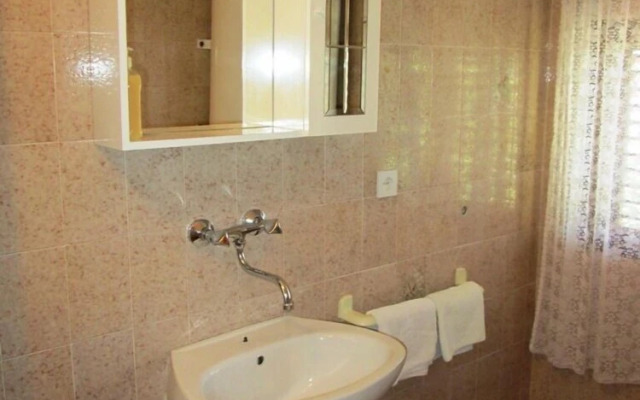 Apartment Roza near Sandy Beach