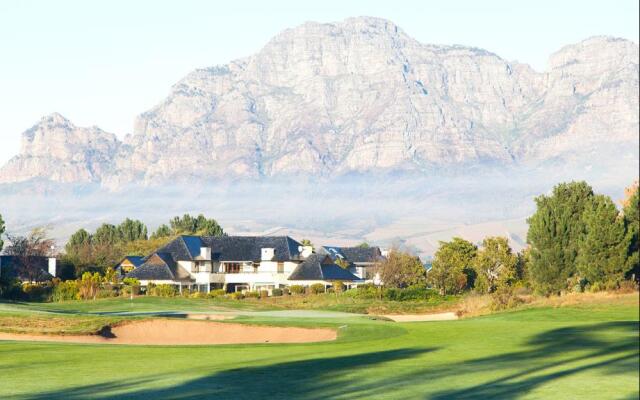 Pearl Valley Lodges