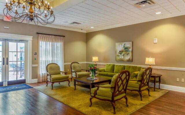 Chateau Saint Denis Hotel