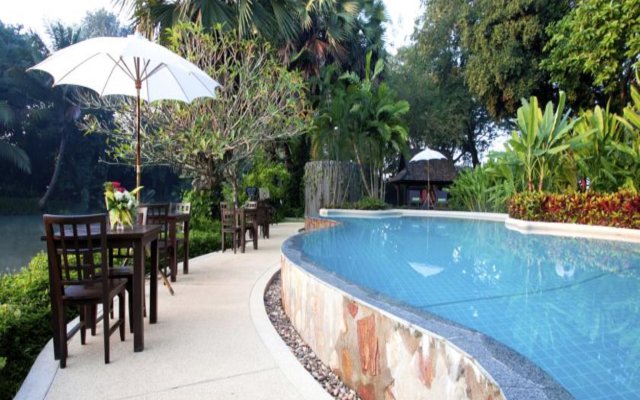 Lampang River Lodge (SHA Certified)