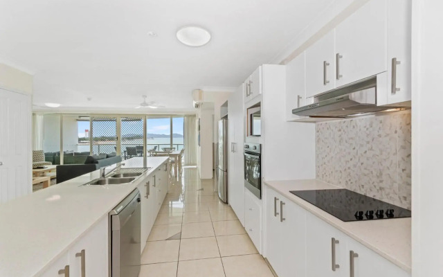 Mariners North Holiday Apartments