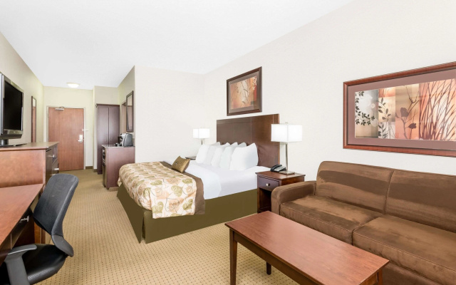 Ramada by Wyndham Olds