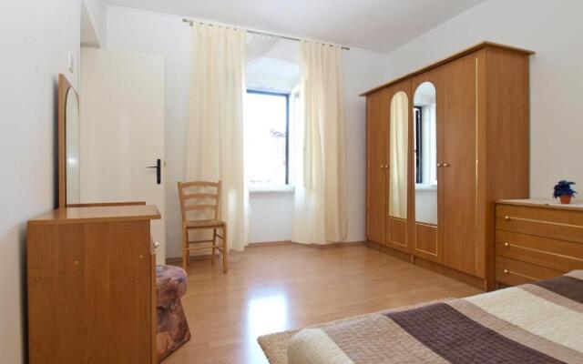 Apartment Riva Rabac 1825