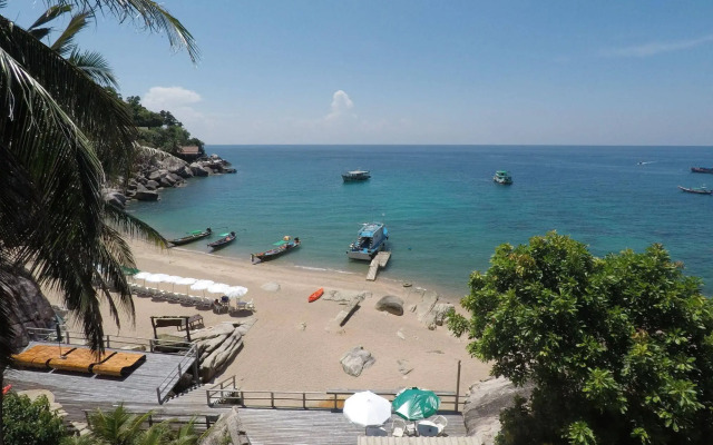 Ao Muong Beach Resort