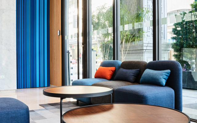 Holiday Inn Express Kaohsiung Love River by IHG