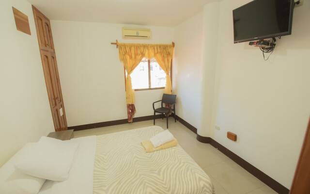Hostal Tongo Reef