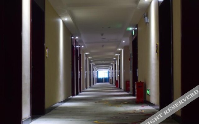 Zhongzhou Business Hotel