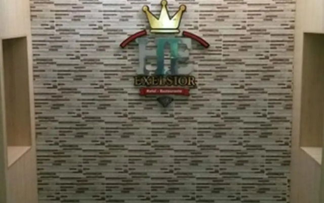 Hotel Exelsior