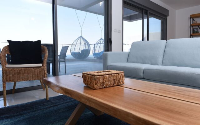 Nino Sky Penthouse