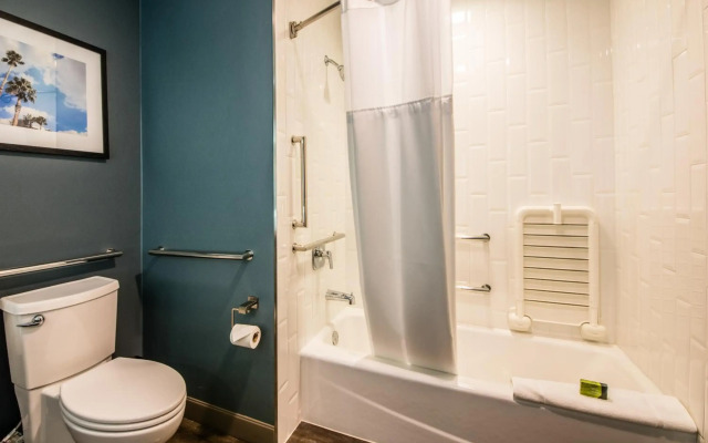 Cambria Hotel McAllen Convention Center