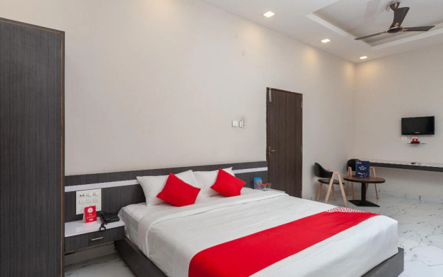 OYO 22300 Sri Ramachandra Guest House
