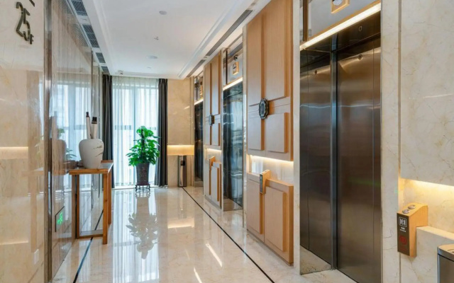 Rezen Jingyuan Hotel (Chengdu Panda Base)