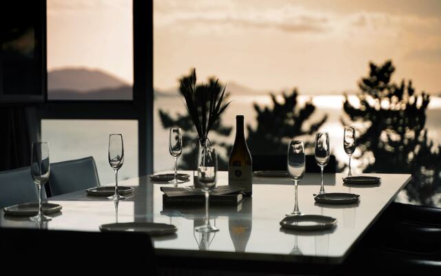 Laterrace Cove Suite