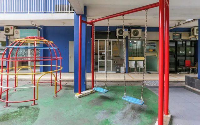 OYO 93952 Dms Property