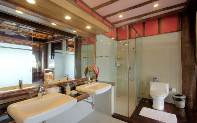 Parama Koh Chang