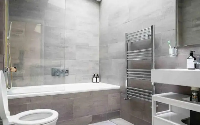 Stunning 3-bed House in Central London