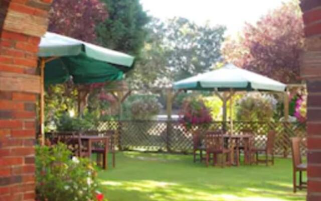 Отель Sea Marge